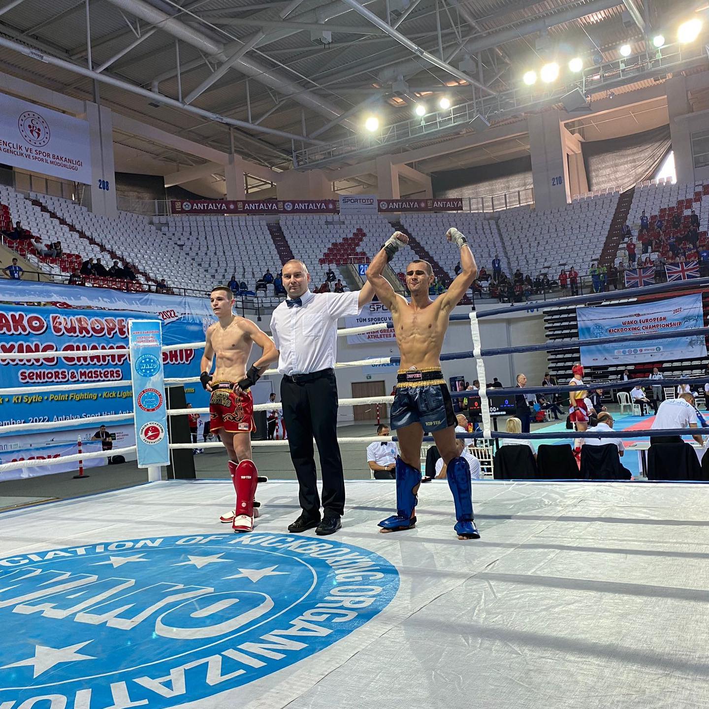 Edgar Teixeira, en la final del Campeonato de Europa de Kickboxing WAKO